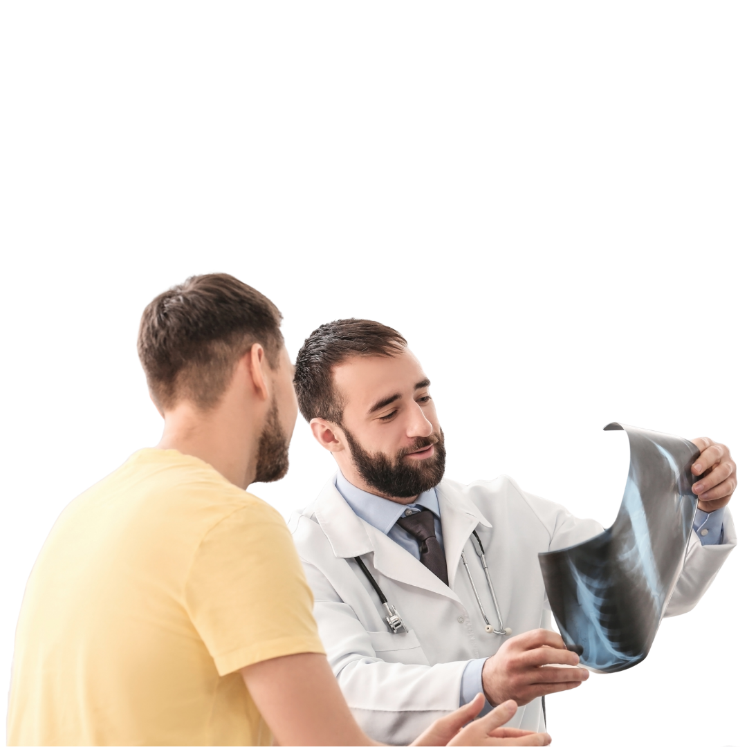 Paciente avaliado para cirurgias ortopédicas em consulta médica e fazendo orçamento de cirurgia ortopedica